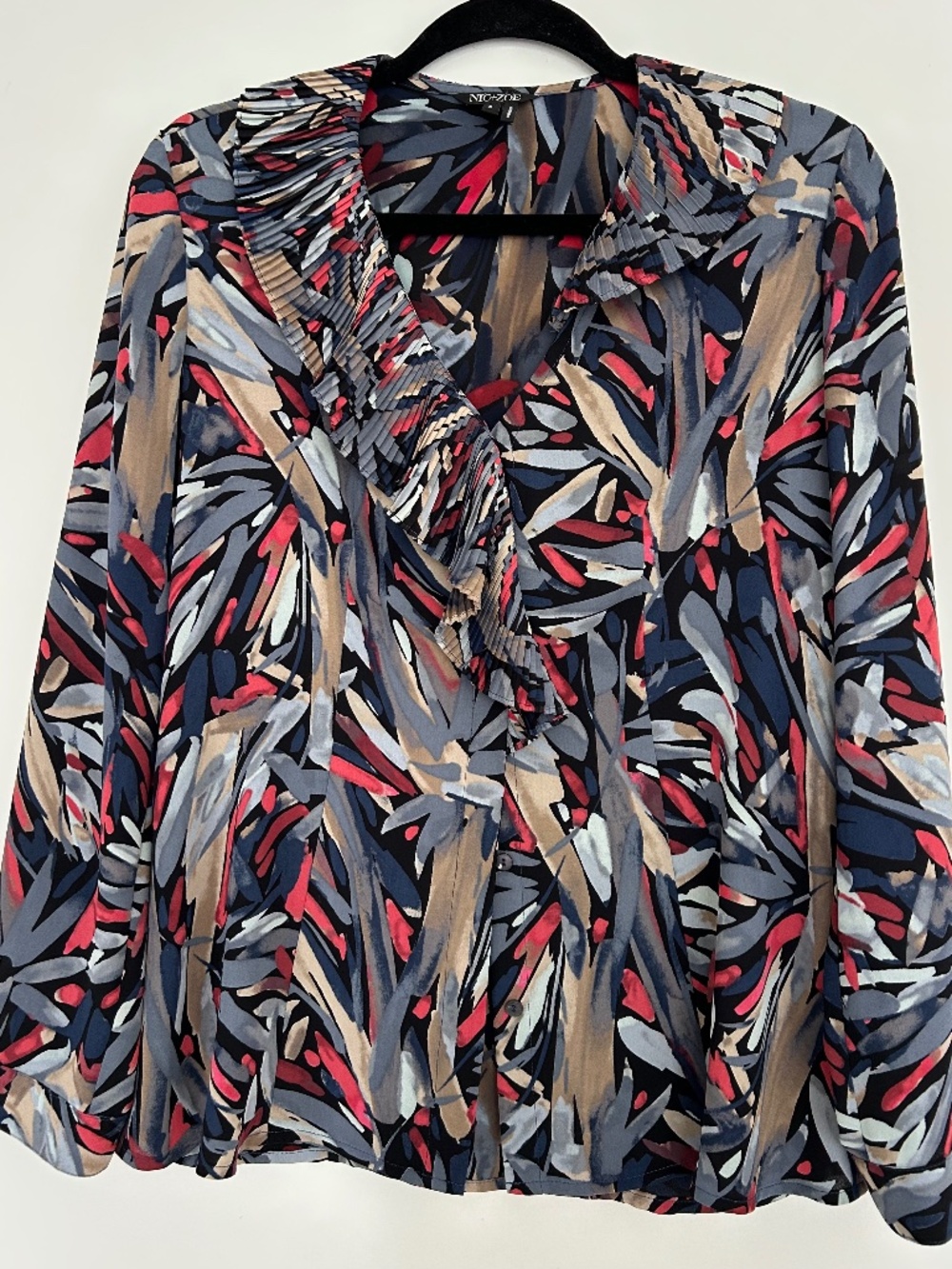 NWOT NIC+ZOE Abstract Print V-Neck Ruffle Blouse - Women’s Long Sleeve Size S